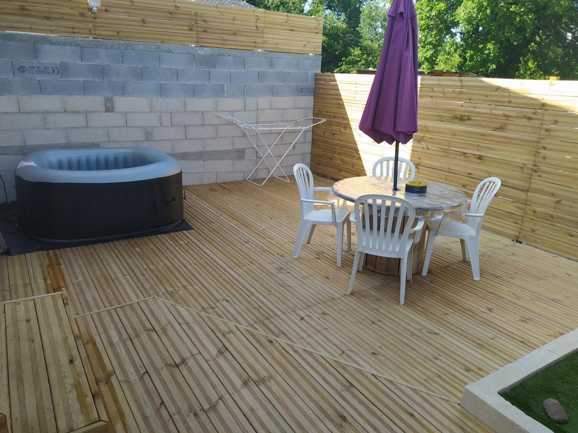 Studio Cosy Avec Terrasse Et Jacuzzi A Disposition De Mai A Aout Rians  Extérieur photo